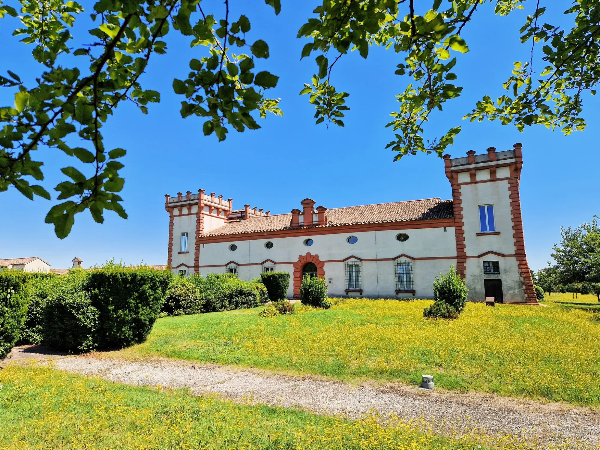Incontro con Marcello Simoni e visita guidata alle Mostre di Pallara e Zagagnoni