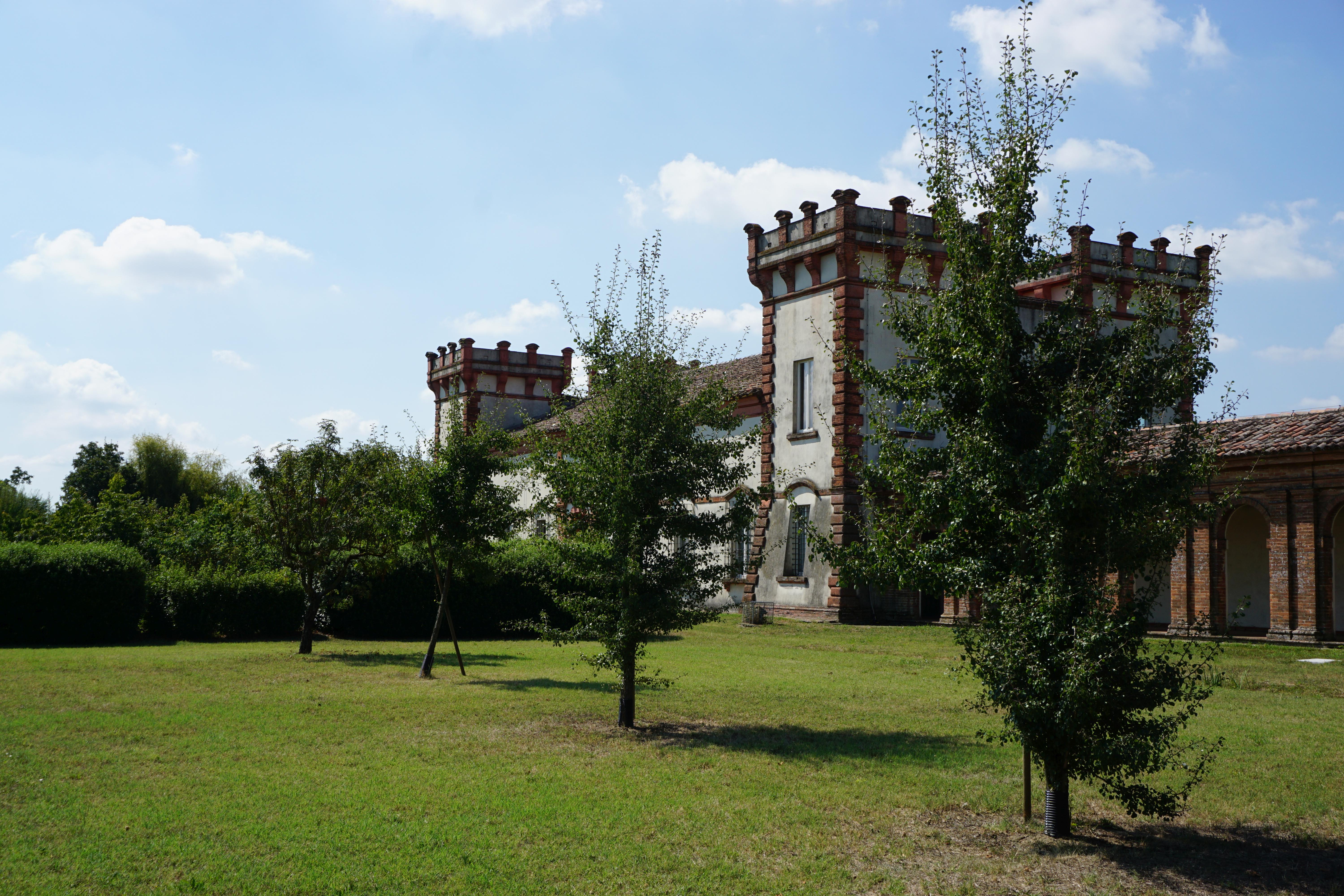 Delizia, Brolo, Vinaia e Torre colombaia