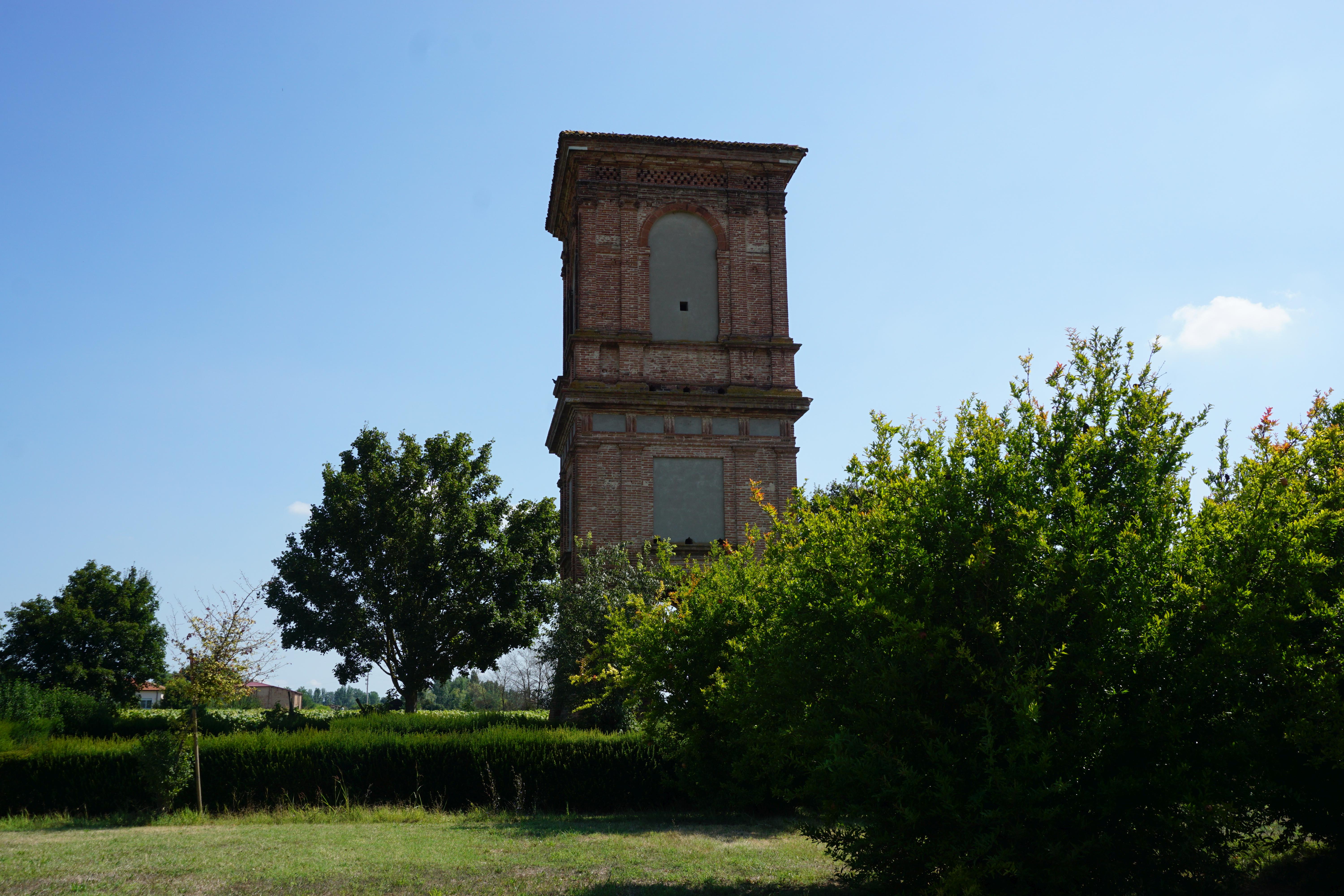 Delizia, Brolo, Vinaia e Torre colombaia