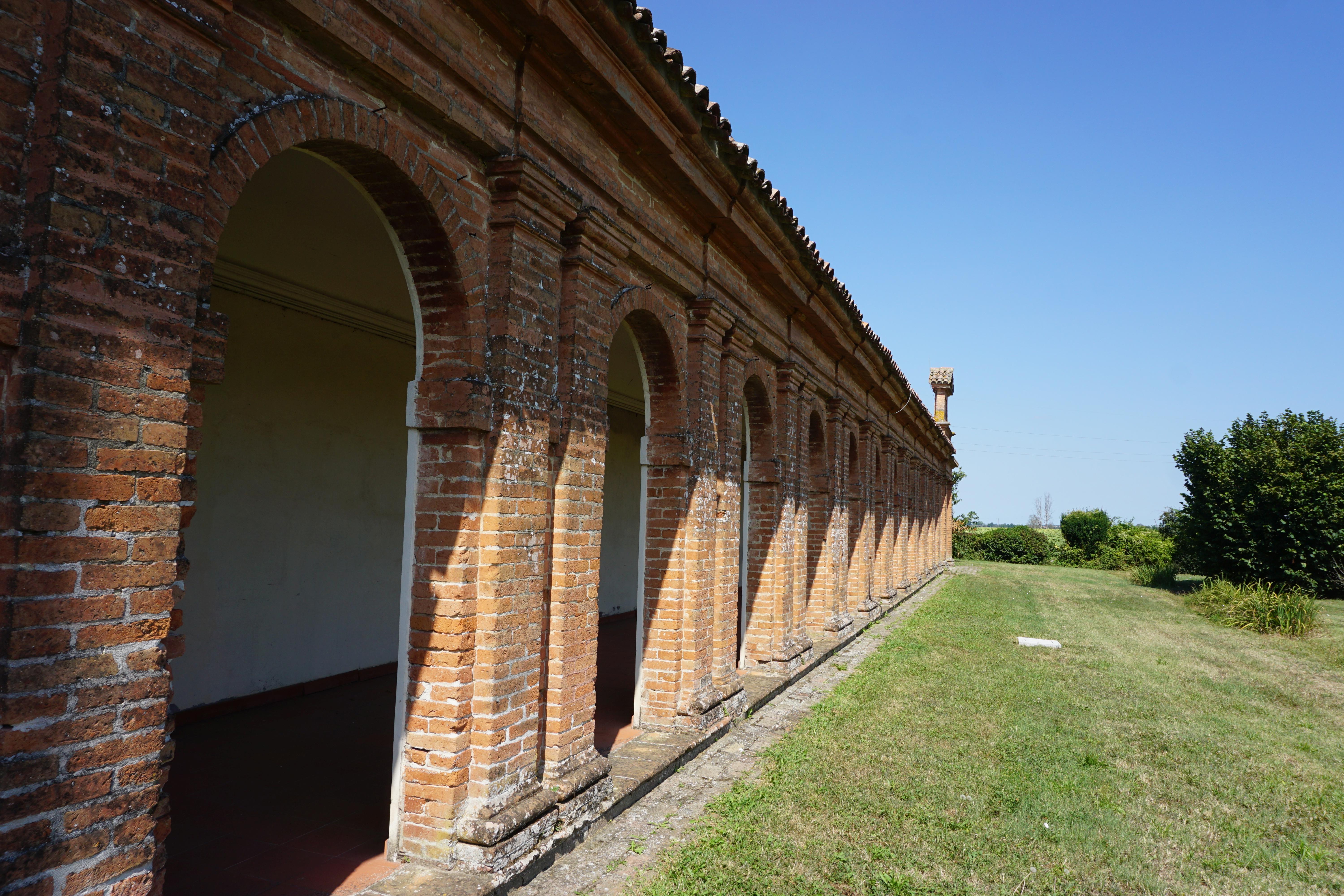 Delizia, Brolo, Vinaia e Torre colombaia