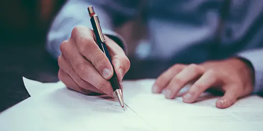 Ufficio certificazioni, carte d
